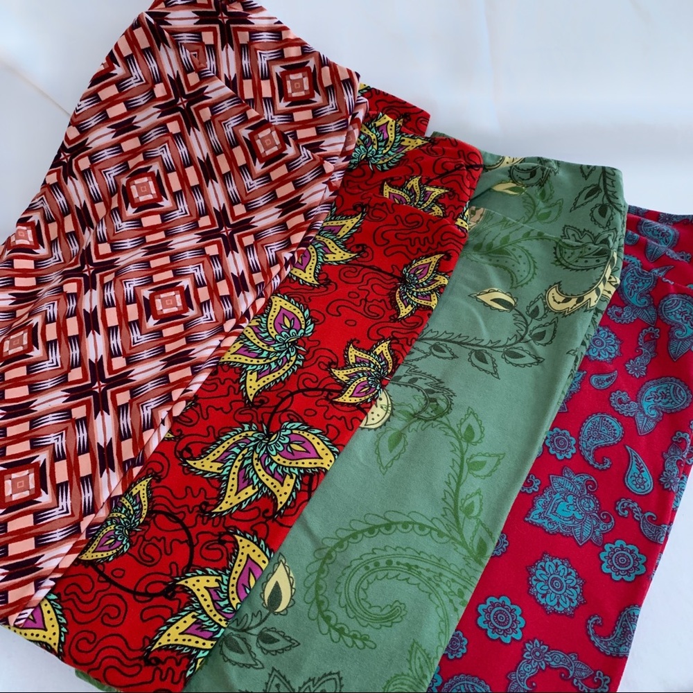 LuLaroe Tall and Curvy Printed Leggings - Set of 4